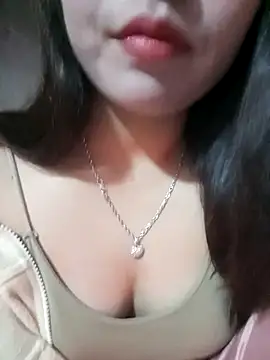 Snapshot of -Lanaa- chatting on December 2025 07:52:02 PM -Lanaa- online show from December 2025 07:52:02 PM