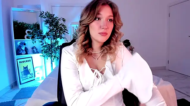 Snapshot of Synrix chatting on November 2025 07:30:01 AM Synrix online show from November 2025 07:30:01 AM