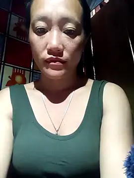 Snapshot of Phantamay chatting on November 2025 01:04:02 AM Phantamay online show from November 2025 01:04:02 AM