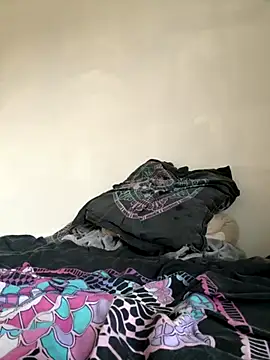 Snapshot of Charlycki chatting on October 2025 12:06:02 PM Charlycki online show from October 2025 12:06:02 PM