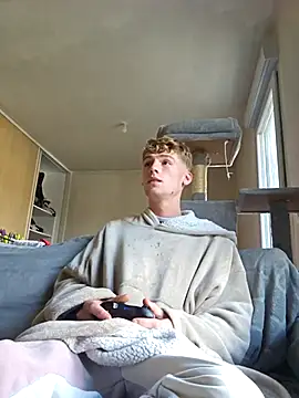 Snapshot of Charlycki chatting on November 2025 08:34:02 AM Charlycki online show from November 2025 08:34:02 AM