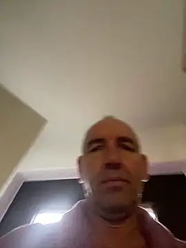 Lutzi1970 online show from November 2025 08:26:02 AM