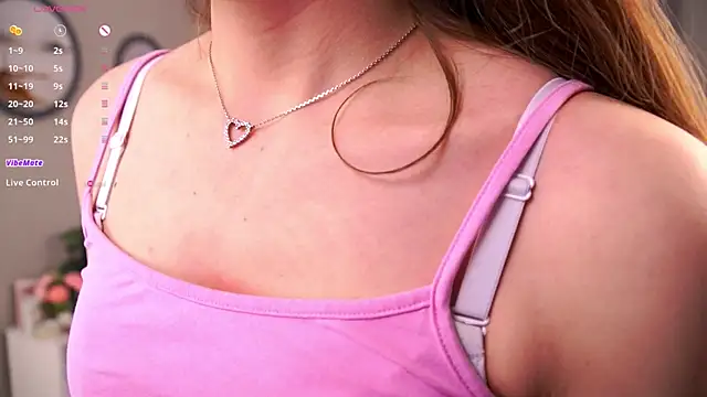 Snapshot of LeonoraWoods chatting on November 2025 06:02:02 AM LeonoraWoods online show from November 2025 06:02:02 AM