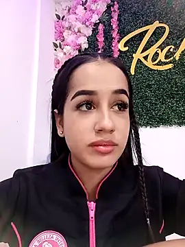 Snapshot of BabyCaramel18 chatting on October 2025 10:31:01 PM BabyCaramel18 online show from October 2025 10:31:01 PM