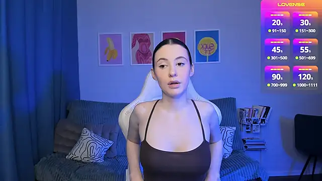 Baby Annabelle online show from November 2025 07:13:02 PM