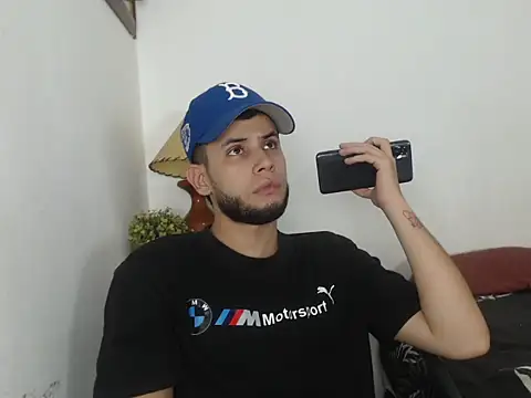 Snapshot of Maxcole_07 chatting on November 2025 07:24:02 PM Maxcole 07 online show from November 2025 07:24:02 PM