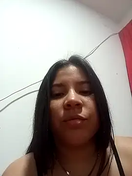 Snapshot of fresarosa33 chatting on October 2025 12:22:01 AM fresarosa33 online show from October 2025 12:22:01 AM