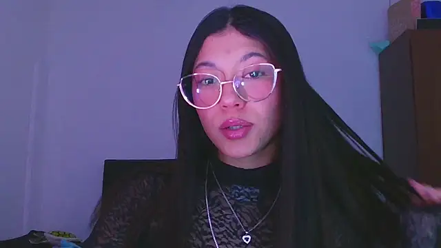 LissyM online show from November 2025 06:40:01 PM