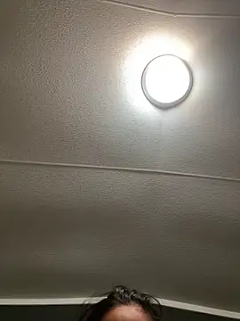 Carolsarmient online show from November 2025 05:46:01 AM