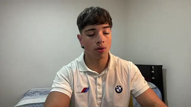 Snapshot of JUSTIN_JHONS chatting on November 2025 01:04:01 AM JUSTIN JHONS online show from November 2025 01:04:01 AM