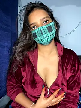 Snapshot of Cute_Marina chatting on November 2025 08:46:01 AM Cute Marina online show from November 2025 08:46:01 AM