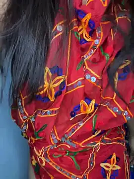 Snapshot of Cute_Marina chatting on November 2025 03:49:01 PM Cute Marina online show from November 2025 03:49:01 PM