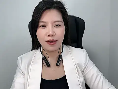 Snapshot of helen31 chatting on October 2025 07:40:01 AM helen31 online show from October 2025 07:40:01 AM