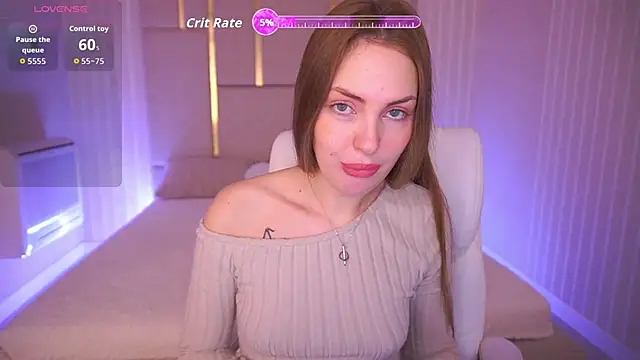 Snapshot of AleksaaJoy chatting on December 2025 06:44:02 AM AleksaaJoy online show from December 2025 06:44:02 AM