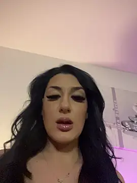 Snapshot of claraseloura chatting on November 2025 07:49:02 PM claraseloura online show from November 2025 07:49:02 PM