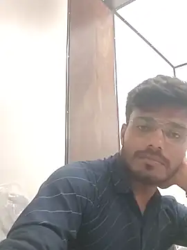 hotbullforgirlz online show from October 2025 01:44:02 PM