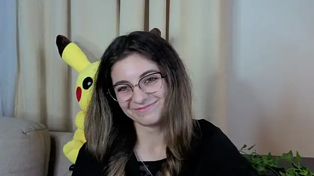 Snapshot of CasandraMickell chatting on October 2025 09:10:02 PM CasandraMickell online show from October 2025 09:10:02 PM