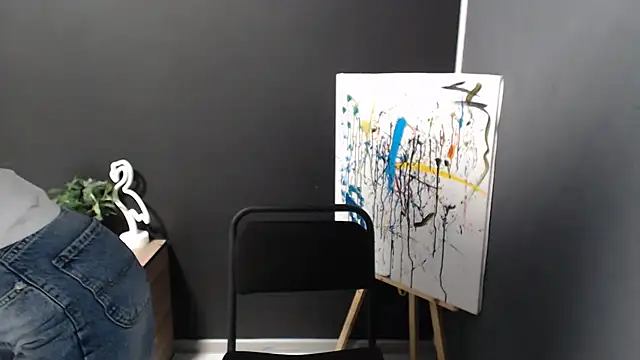 a alessia online show from November 2025 01:33:02 PM