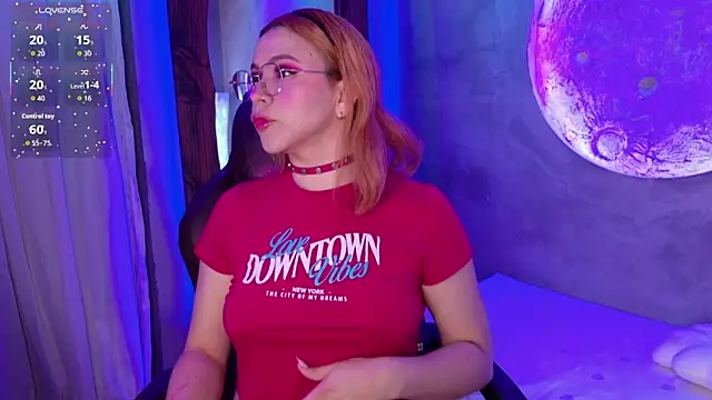 Snapshot of sussiestrawberry chatting on November 2025 10:04:02 AM sussiestrawberry online show from November 2025 10:04:02 AM