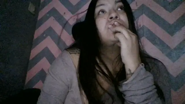 Jennifersbodyy online show from November 2025 05:01:02 PM