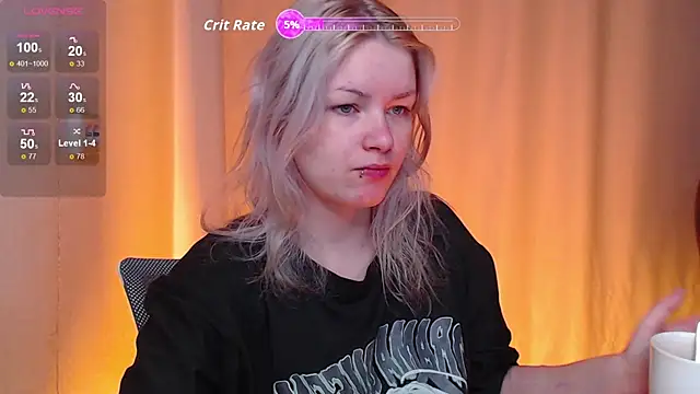 Snapshot of CherryNight6 chatting on November 2025 04:34:02 AM CherryNight6 online show from November 2025 04:34:02 AM