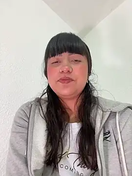 Snapshot of misschloe_ chatting on October 2025 01:59:02 PM misschloe  online show from October 2025 01:59:02 PM