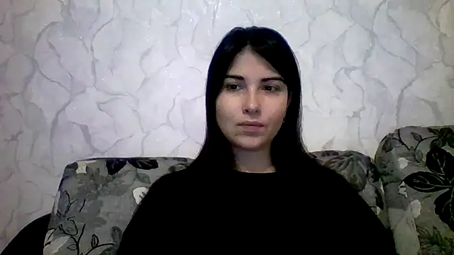 Amy-Diaz online show from October 2025 07:45:01 AM