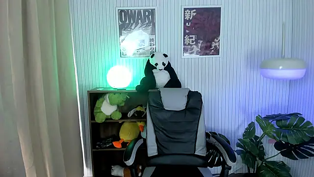 Snapshot of tyla___ chatting on October 2025 01:01:02 PM tyla    online show from October 2025 01:01:02 PM