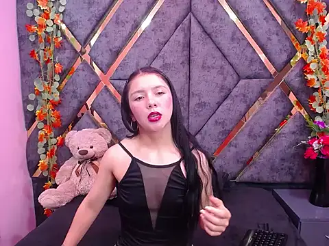 Snapshot of JulietaDiamond chatting on November 2025 07:17:01 PM JulietaDiamond online show from November 2025 07:17:01 PM