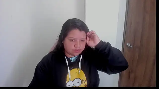 Snapshot of Sweet_Deemonn chatting on October 2025 02:19:01 PM Sweet Deemonn online show from October 2025 02:19:01 PM