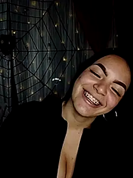 Snapshot of Nuvi_jonhs chatting on October 2025 12:10:02 AM Nuvi jonhs online show from October 2025 12:10:02 AM