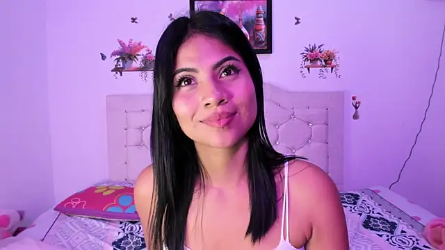 Snapshot of sadie_grey chatting on November 2025 05:18:01 AM sadie grey online show from November 2025 05:18:01 AM