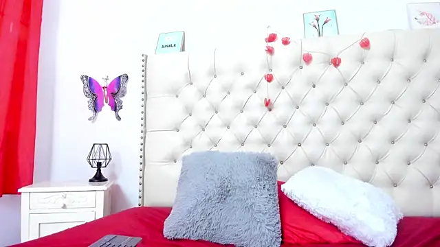 Snapshot of celena_wonder chatting on November 2025 07:24:01 PM celena wonder online show from November 2025 07:24:01 PM