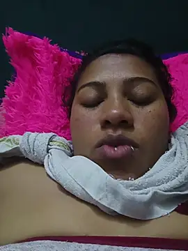 Snapshot of marimar_24 chatting on November 2025 04:24:01 AM marimar 24 online show from November 2025 04:24:01 AM