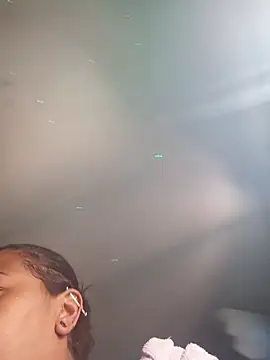 Snapshot of marimar_24 chatting on December 2025 06:56:02 PM marimar 24 online show from December 2025 06:56:02 PM