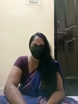 Snapshot of tamilammu1431 chatting on October 2025 08:33:01 AM tamilammu1431 online show from October 2025 08:33:01 AM