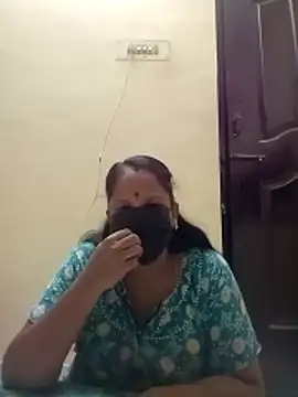 Snapshot of tamilammu1431 chatting on October 2025 01:09:02 AM tamilammu1431 online show from October 2025 01:09:02 AM