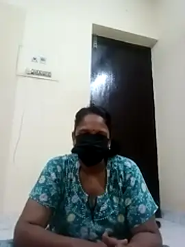 Snapshot of tamilammu1431 chatting on October 2025 08:05:02 AM tamilammu1431 online show from October 2025 08:05:02 AM