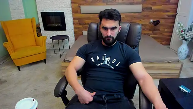 Snapshot of MicahLane chatting on November 2025 05:07:01 AM MicahLane online show from November 2025 05:07:01 AM