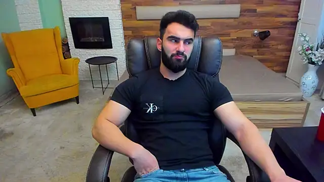 Snapshot of MicahLane chatting on November 2025 05:29:01 AM MicahLane online show from November 2025 05:29:01 AM