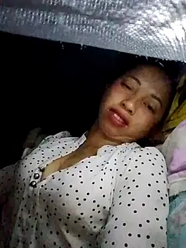 Snapshot of TRIEUTRIEU20 chatting on October 2025 09:44:01 PM TRIEUTRIEU20 online show from October 2025 09:44:01 PM