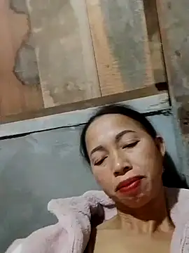 Snapshot of TRIEUTRIEU20 chatting on November 2025 01:57:02 PM TRIEUTRIEU20 online show from November 2025 01:57:02 PM