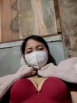 Snapshot of TRIEUTRIEU20 chatting on November 2025 09:42:02 AM TRIEUTRIEU20 online show from November 2025 09:42:02 AM