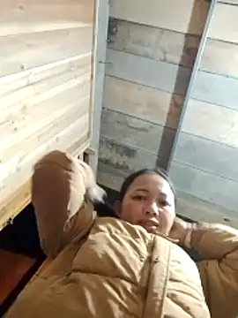 Snapshot of TRIEUTRIEU20 chatting on November 2025 11:21:02 AM TRIEUTRIEU20 online show from November 2025 11:21:02 AM