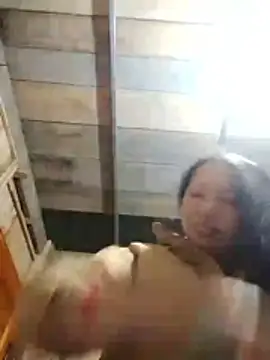 Snapshot of TRIEUTRIEU20 chatting on November 2025 01:52:02 AM TRIEUTRIEU20 online show from November 2025 01:52:02 AM