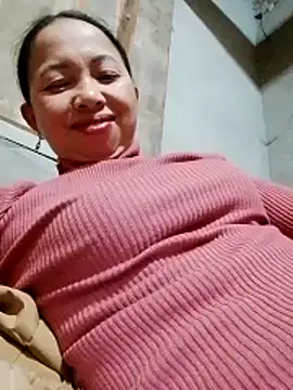 Snapshot of TRIEUTRIEU20 chatting on November 2025 02:43:02 PM TRIEUTRIEU20 online show from November 2025 02:43:02 PM