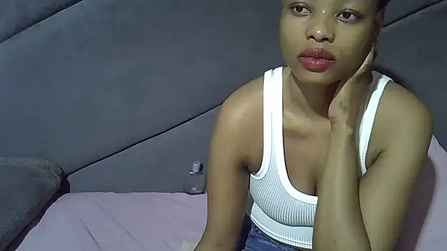 Snapshot of Bracylia chatting on December 2025 09:03:01 AM Bracylia online show from December 2025 09:03:01 AM