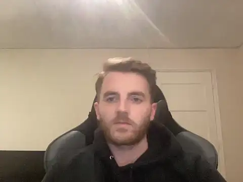 Snapshot of Hornymiker26 chatting on October 2025 09:55:02 PM Hornymiker26 online show from October 2025 09:55:02 PM