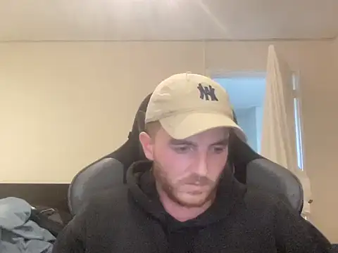 Snapshot of Hornymiker26 chatting on October 2025 02:02:02 PM Hornymiker26 online show from October 2025 02:02:02 PM