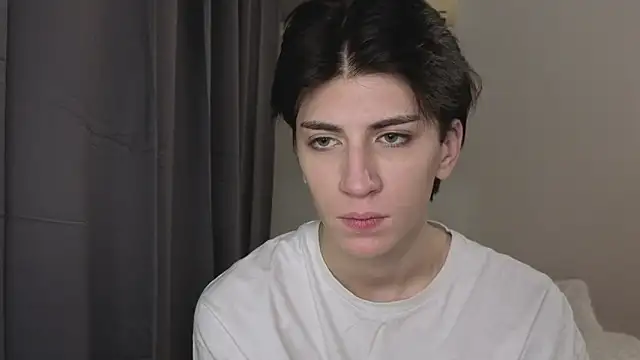 Oliver star boy  online show from November 2025 06:54:02 PM